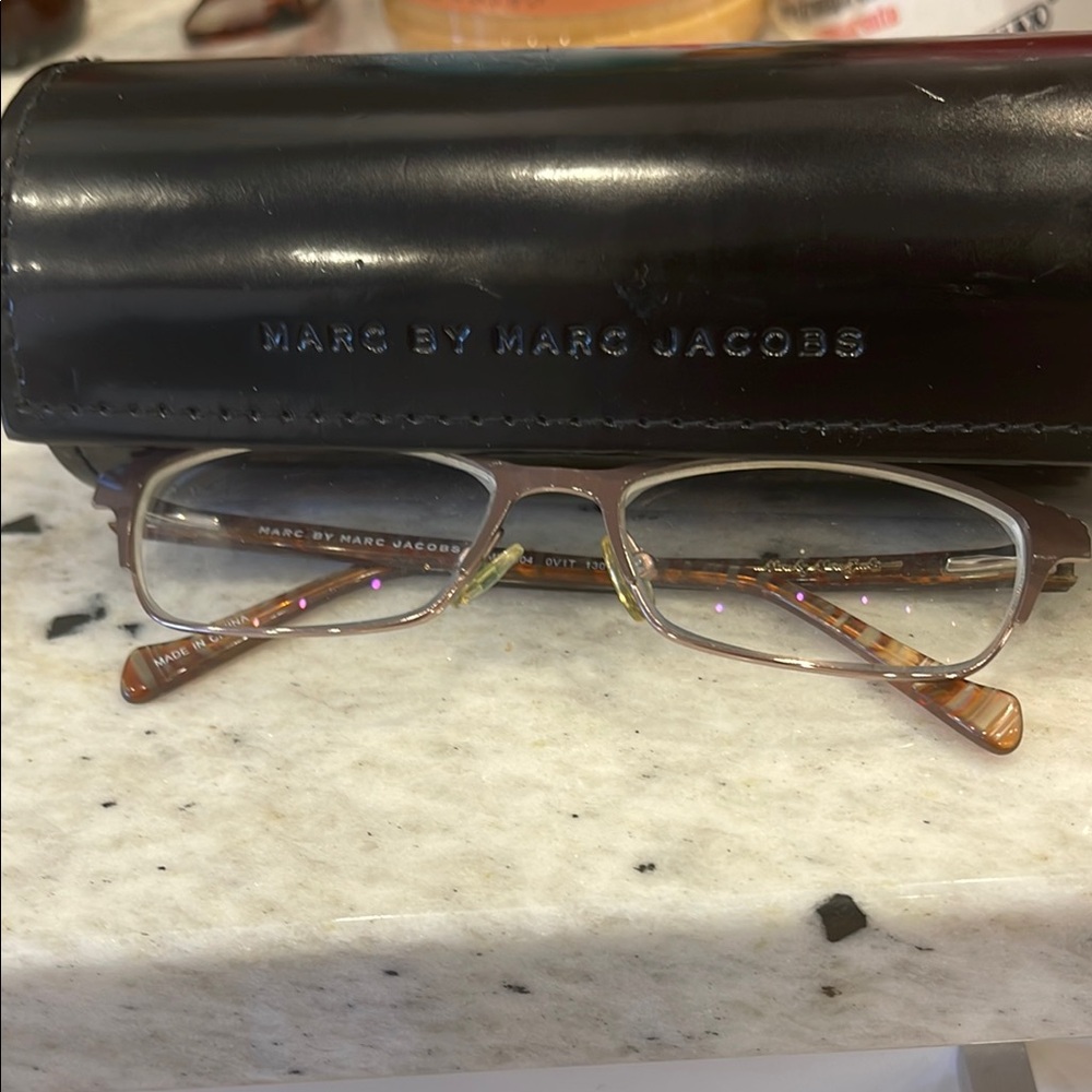 Marc by Marc Jacobs Brown Rectangular Glasses with round original case